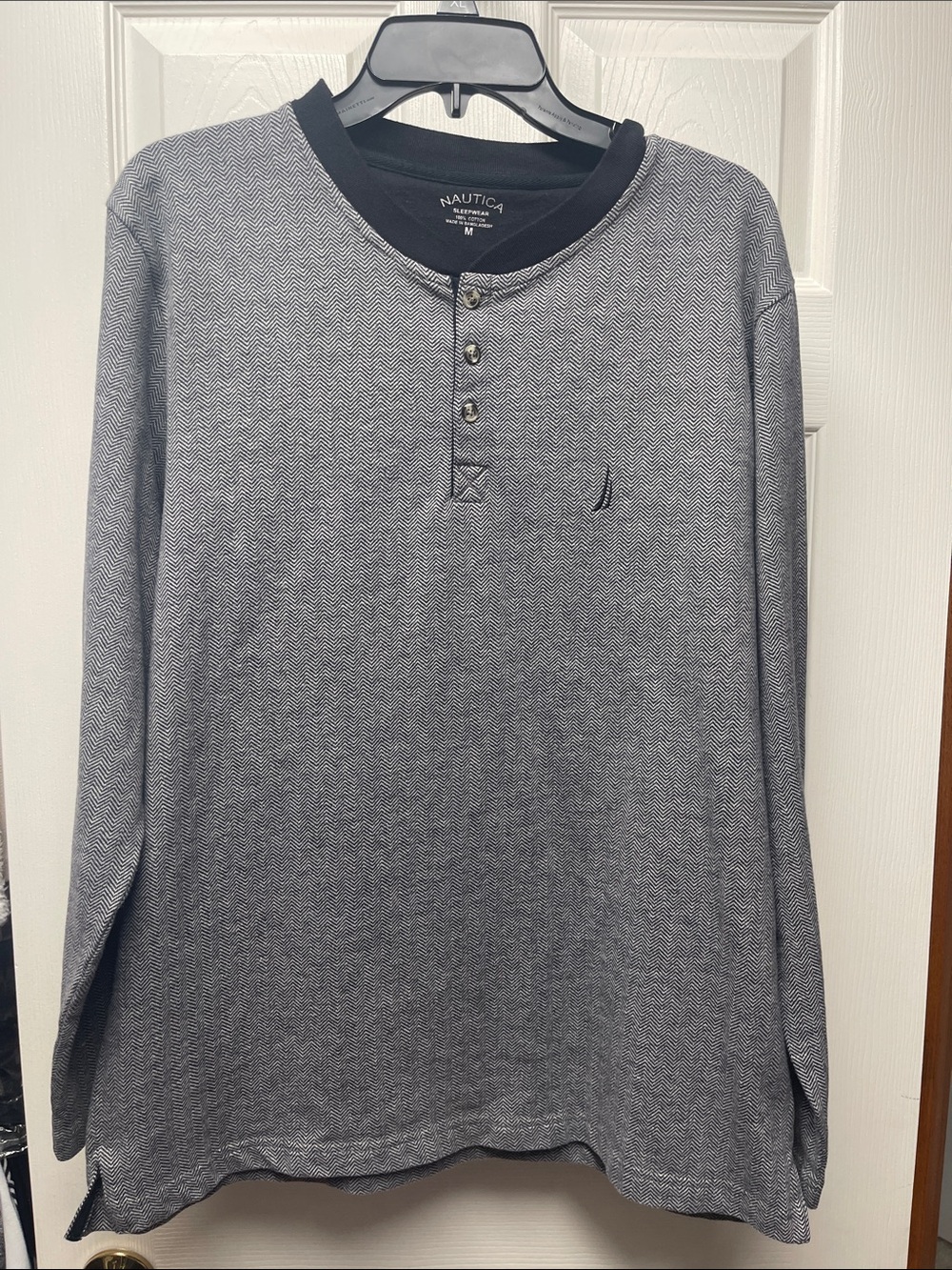 Nautica Men's Long Sleeve Grey Herringbone Henley